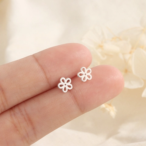 Hollow Flower Stud Earrings With 925 Sterling Silver Earring Post Minimalist Sweet Fresh Style For Women Girls