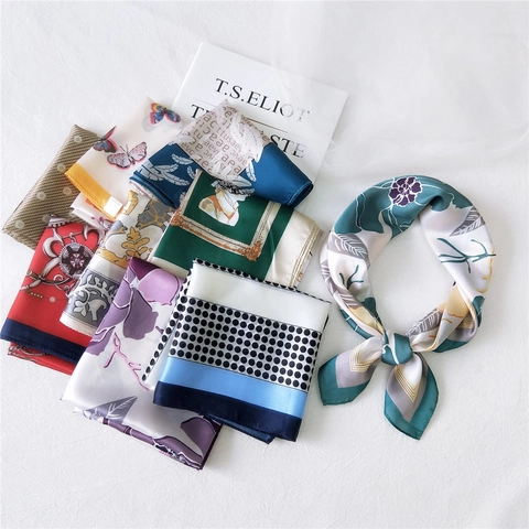Sciarpa Quadrata In Raso Effetto Raso Bandana Stampa Vintage Floreale Farfalla Polka Dot Accessorio Versatile Per Capelli E Collo Donna