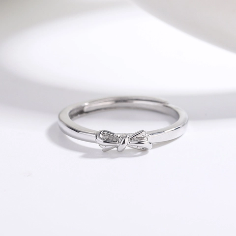 Anillo Nudo De Lazo Cobre Color Plata Ajustable Diseño Abierto Minimalista Nicho Elegante Joyería De Moda Para Mujeres