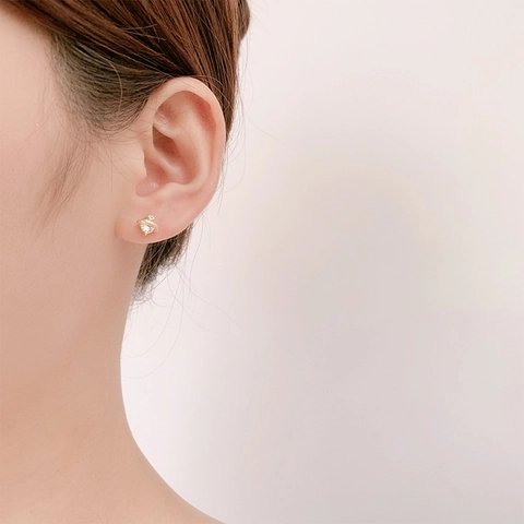 Saturn Planet Stud Earrings Copper Cubic Zirconia Screw Back Clasp Cartilage Piercing Minimalist Jewelry For Women