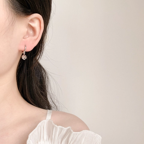 Boucles D'Oreilles Pendantes Cube Évidé Zircon Cuivre Avec Tige En Argent Sterling 925 Style Chic Géométrique Femme
