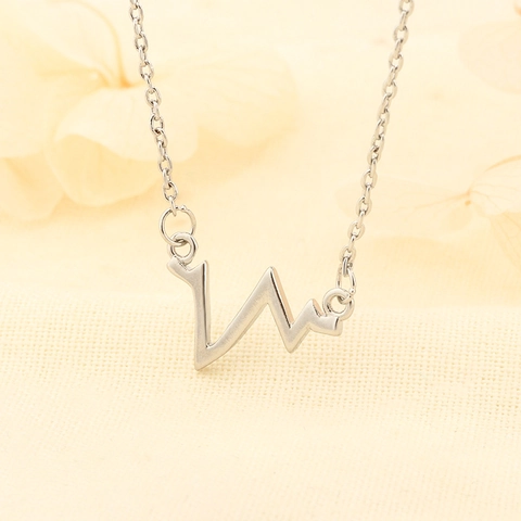Minimalist Heartbeat Pendant Necklace Elegant Silver Color Copper Chain Jewelry For Women Commute Style