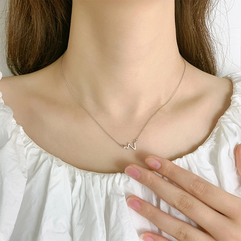 Minimalist Heartbeat Pendant Necklace Elegant Silver Color Copper Chain Jewelry For Women Commute Style