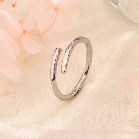 Mobius Öffnung Ring Versilbert Kupfer Minimalistisch Luck Buchstabe Graviert Geometrisch Verstellbar Fingerschmuck Damen
