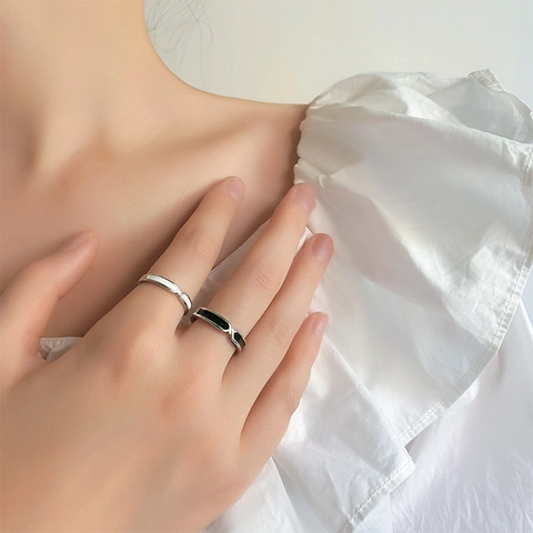 Minimalist Matching Couple Rings Copper Adjustable Open Finger Rings Black White Enamel Romantic Jewelry Gift For Lovers