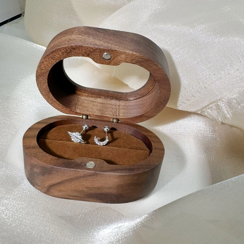 Boucles D'Oreilles Asymétriques Planète Lune Avec Tige En Argent Sterling 925 Zircone Cubique Fermoir À Vis