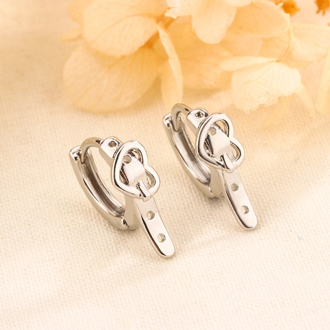 Hartvormige Riemgesp Hoop Oorbellen Koper Verzilverd Creatieve Trendy Sieraden Voor Dames