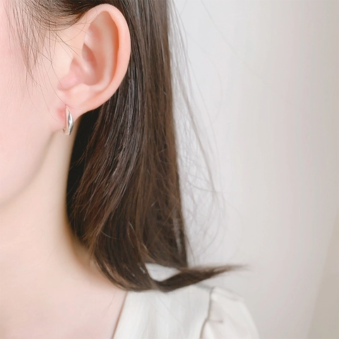 Irregular Twist Geometric Hoop Earrings Minimalist Silver Color Plated Copper Huggie Vintage Jewelry For Women