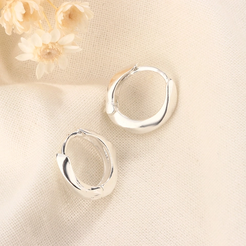 Irregular Twist Geometric Hoop Earrings Minimalist Silver Color Plated Copper Huggie Vintage Jewelry For Women