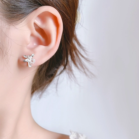 Iris Flower Stud Earrings Hollow Petal Copper With Silver Plating Sweet Elegant Accessories For Women