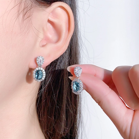 Französischer Luxus Blaue Ovale Zirkonia Ohrhänger Mit Weißem Halo Kupfer Schmuck Für Frauen Elegantes Party Accessoire