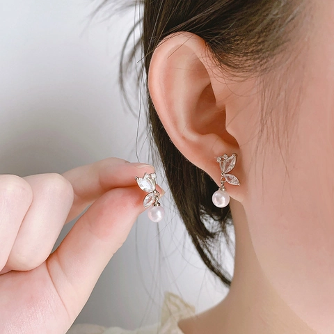 Butterfly Artificial Pearl Drop Stud Earrings With Copper Zircon Elegant Fashion Jewelry For Women