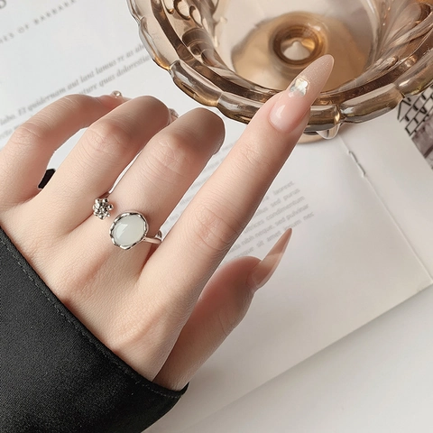 Adjustable Open Ring Copper With Oval White Moonstone Flower Bead Cluster Minimalist Style Jewelry For Women