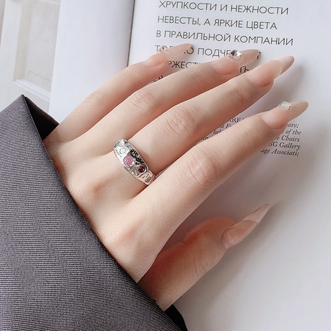Anillo Abierto De Cobre Con Textura Martillada Y Circonita Redonda De Colores Para Mujer Joyería Ajustable