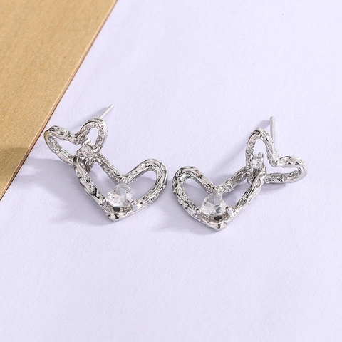 Hart Oorknopjes Koper Met Zirkoon Dubbele Hartvorm Getextureerde Elegante Minimalistische Sieraden Voor Vrouwen