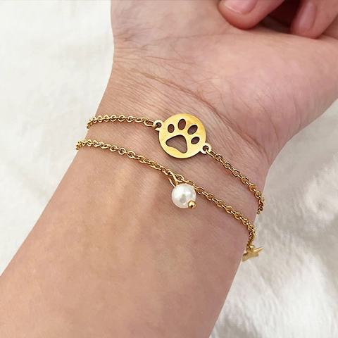 Pulsera De Acero Inoxidable De Varias Capas Con Dijes De Estrella De Huella Hueca Y Perla Artificial Blanca Para Mujer