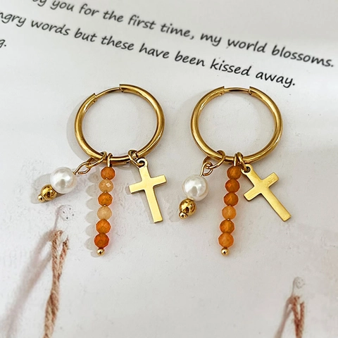Pendientes De Aro De Acero Inoxidable Chapados En Oro Con Colgante De Cruz Perla Artificial Y Cuentas De Piedra Natural