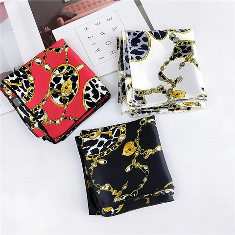 Women Vintage Satin Square Scarf Leopard Print Chain Geometric Silk Like Neck Scarf Decorative Fashion Headband Wrist Wrap