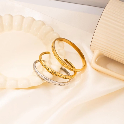 Stern Strass Manschette Armreif Titan Stahl 18K Vergoldet Minimalistischer Eleganter Schmuck Geschenk Für Frauen