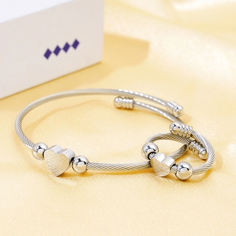 Bracciale E Anello Con Cuore Acciaio Inossidabile Cavo Intrecciato Aperto Regolabile Placcato Oro 18K Gioielli Eleganti Donna