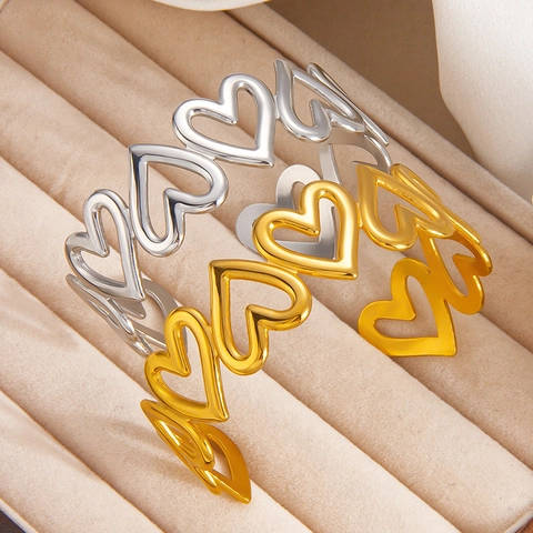 Bracciale A Polsino Aperto In Acciaio Inossidabile Con Cuore Traforato Placcato Oro Regolabile Gioielli Chic