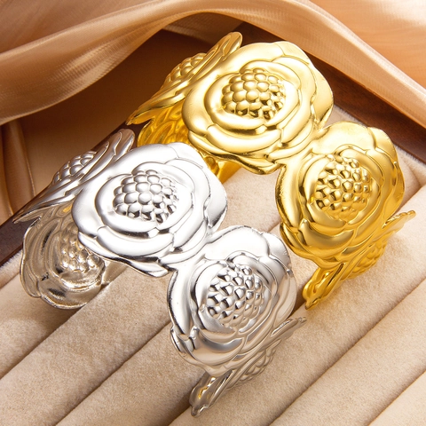 Edelstahl Armreif Geprägte Rose Kamelie Blume 18K Vergoldet Vintage Verstellbar Elegant Bangle Damen
