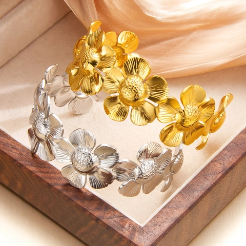 Bracelet Jonc Fleur Acier Inoxydable Élégant Marguerite Couronne Bracelet Pour Femmes Style Minimaliste Français Accessoire