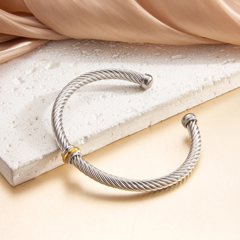 Bracciale Rigido A Torsione In Acciaio Inossidabile Bicolore Oro Argento Colore Regolabile Per Donna Gioielli Eleganti