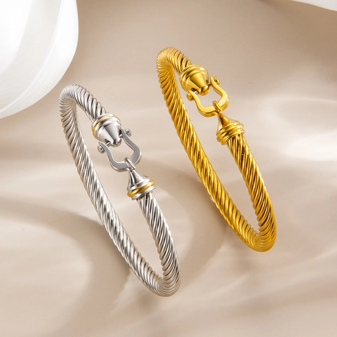 Gevlochten Kabelarmband Titaniumstaal Hoefijzer Gesp 18K Verguld Luxe Draadarmband Veelzijdige Sieraden Voor Dames