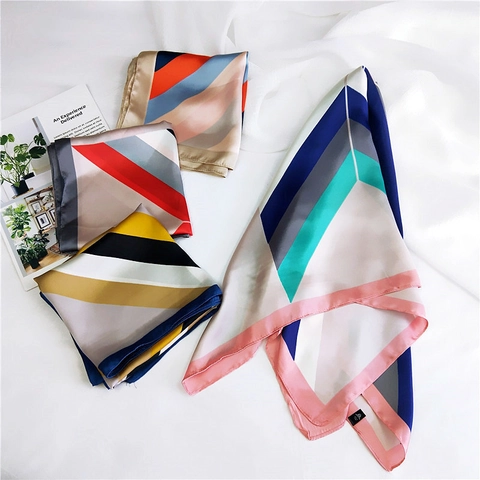 Sciarpa Quadrata In Raso Di Raso A Blocchi Di Colore Geometrici Foulard Da Collo Liscio Per Donna Moda Da Ufficio