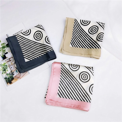 Damen Elegant Satin Kleines Quadratisches Tuch Geometrische Linien Konzentrische Kreise Muster Seidenartig Halstuch Büro Bandana
