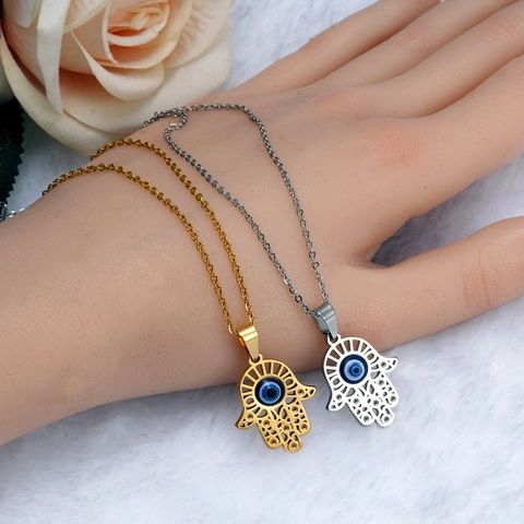 Collier Ethnique en Acier Inoxydable 304 Main de Fatima et Mauvais Œil pour Femme Pendentif Ajouré Plaqué Or 18K Bijoux Cadeau