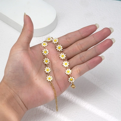 Bracciale Margherita Oro 18K Placcato Acciaio Inossidabile Smalto Floreale Regolabile Minimalista Dolce Elegante Donne Ragazze