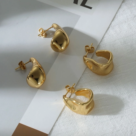 Irreguläre Geometrische 18K Vergoldete Edelstahl Ohrringe Organische Wassertropfen C-Form Spiegelpoliert Minimalistisch Mode Für Frauen