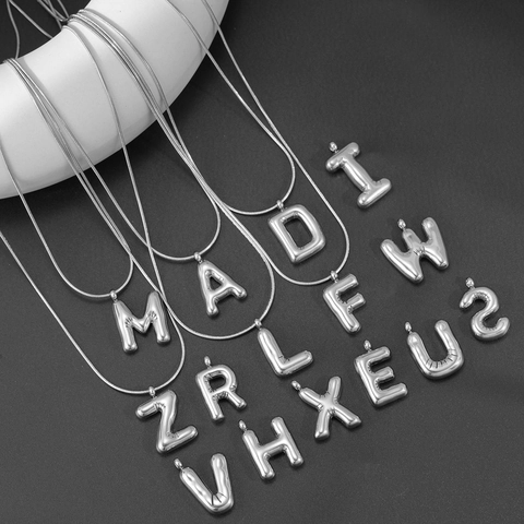 Collier Lettre Ballon en Acier Inoxydable Pendentif Alphabet Bulle 3D Chaîne Serpent Pour Femmes Bijoux de Mode Minimalistes Modernes
