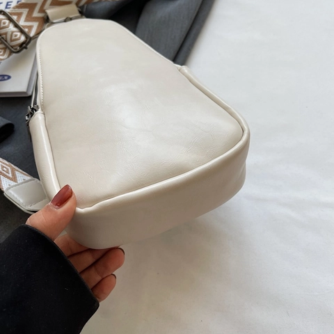 Damen PU Leder Brusttasche Sling Tasche Mit Breitem Geometrischem Jacquard Gurt Lässige Umhängetasche Für Reisen