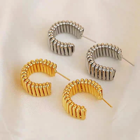 Pendientes De Botón En Forma De C Texturizados Acanalados Con Poste De Cobre Geométricos Gruesos Joyería