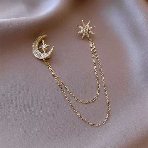 Elegante Spilla Collegata Luna E Stella Per Donna Con Doppia Catena Rame Zircone Stile Coreano Spilla Con Nappine Di Lusso