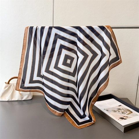 Eleganter Geometrisch Gestreifter Satin Quadratischer Schal Für Damen Leichter Polyester Mode Bandana Kopfbedeckung Halstuch Für Büro Alltag