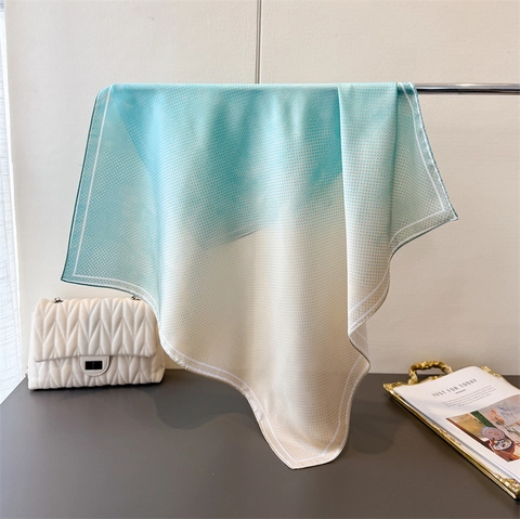 Elegante Foulard Quadrato In Raso Di Raso Da Donna Sfumato Stampa A Pois Bandana Versatile Chic