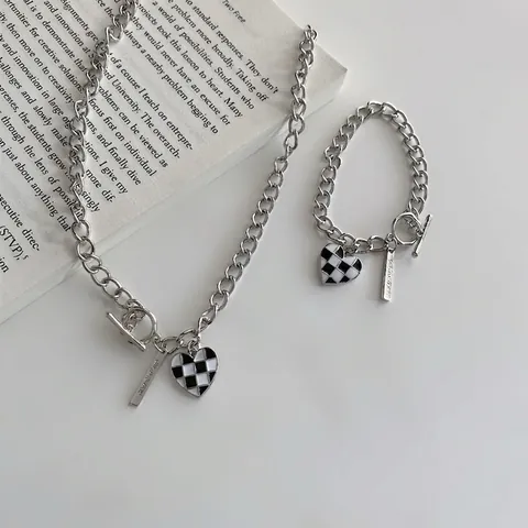 Collana E Bracciale Con Pendente A Cuore A Scacchi Chiusura A Gancio Acciaio Al Titanio Smalto Catena Spessa Gioielli Moda Donna