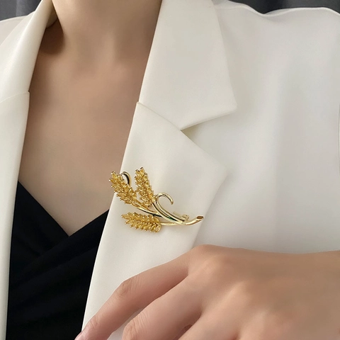 Elegante Spilla A Spiga Di Grano Rame Placcato Oro Con Zirconia Gialla Taglio Marquise Accessorio Abito