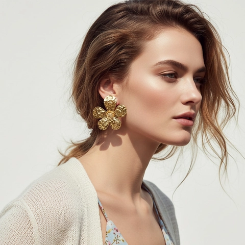 Grandes Boucles D'oreilles Puces Fleur Alliage Texture Martelée Métal Style Rétro Femmes Tige En Acier Inoxydable