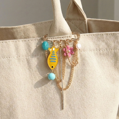 Emaille Tropische Vis Bloem Veiligheidsspeld Broche Legering Strass Kwastje Hangers Dames Kledingaccessoire