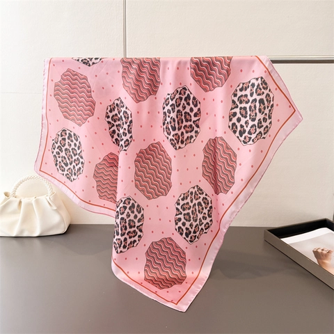 Foulard Quadrato In Raso Con Stampa Leopardata Da Donna Elegante Con Onde E Pois Sciarpa In Raso Sintetica Moda