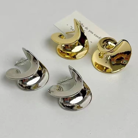 Stud Earrings Irregular Fluid Organic Metallic Twisted C-Shape High Polish Mirror Finish Minimalist Jewelry For Women