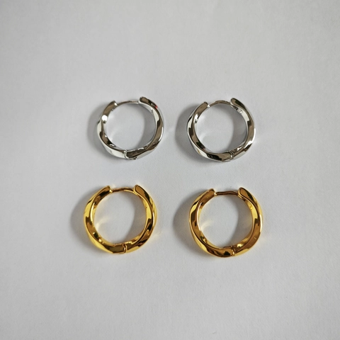 Gedraaide Mobius Hoop Oorbellen Koper Metaal Onregelmatige Textuur Chique Geometrische Sieraden Voor Dames Met Zilveren Oorsteker