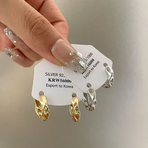 Irreguläre Verdrehte Creolen Messing Mit 925 Sterling Silber Ohrstecker Lava Flüssiges Metall Stil Geometrisch Minimalistisch