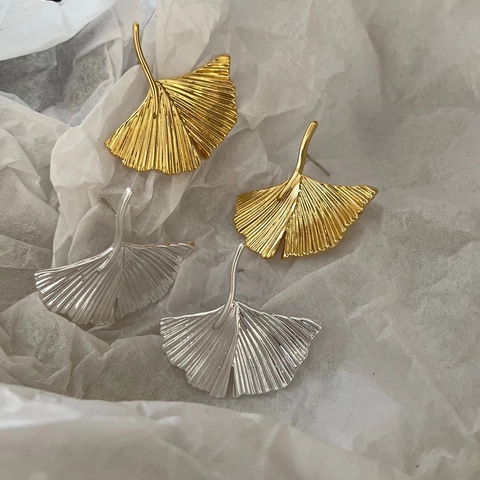 Kupfer Ginkgo Blatt Ohrstecker Für Frauen Nischen Design Metallisch Texturiert Übertriebener Modeschmuck