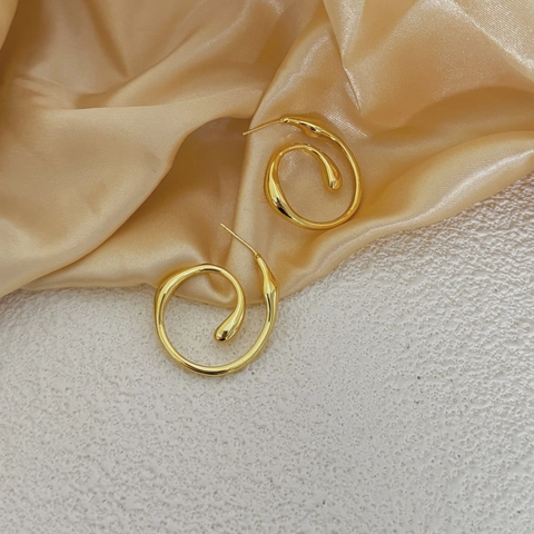 Geometric Spiral Earrings 18K Gold Plated Copper Twisted Fluid Line Abstract Exaggerated Jewelry For Women